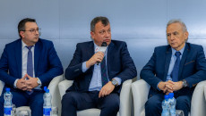 Rozwój sektora obronnego w województwie. Regionalne Forum Ekonomiczne w Kielcach 