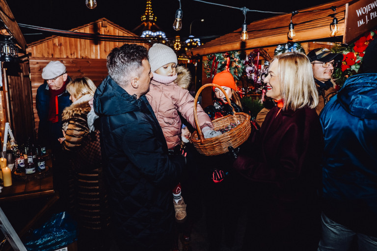 II ŚWIĘTOKRZYSKI JARMARK BOŻONARODZENIOWY