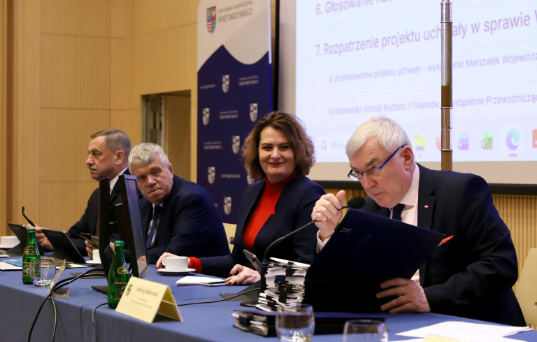 1e0e6b92 7c09 4ade Acae 99f06c794bd2