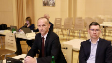 8bb42084 C541 48e4 Bfb8 E40c963f3613