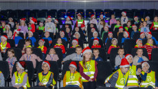 Dwujęzyczna zabawa! Ponad 350 dzieci z całego regionu na mikołajkowym finale w Targach Kielce!