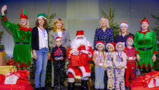 Dwujęzyczna zabawa! Ponad 350 dzieci z całego regionu na mikołajkowym finale w Targach Kielce!