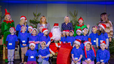 Dwujęzyczna zabawa! Ponad 350 dzieci z całego regionu na mikołajkowym finale w Targach Kielce!