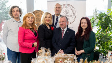 Bożonarodzeniowy Kiermasz Ekonomii Społecznej. Świąteczne rękodzieła z prawdziwą mocą pomagania