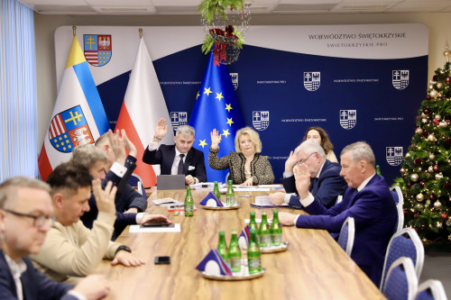 Photo 2025 12 12 14 41 04 4373