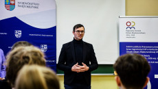 Zajęcia o polskiej służbie zagranicznej w skarżyskich szkołach