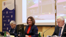 E9ef9cc2 82e3 4163 A8dc 073d1aa0b276