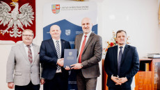 Budowa kanalizacji i wodociągów przyspiesza. Wsparcie dla 6 gmin w Świętokrzyskiem