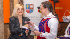 Młodzi znawcy regionu wyłonieni! Jubileuszowy finał Konkursu Wiedzy o Ziemi Świętokrzyskiej za nami