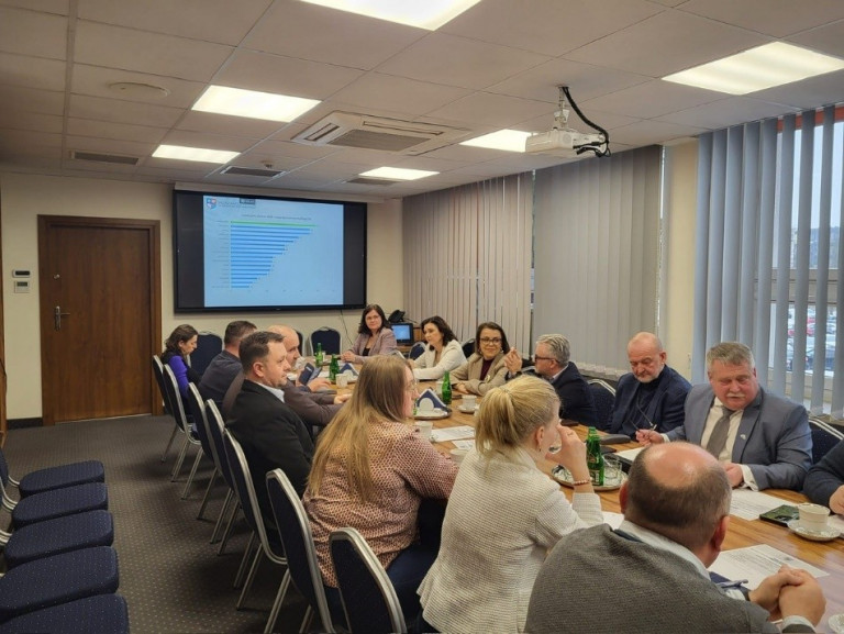 Rozmawiali o planowanych inwestycjach związanych z przetwarzaniem odpadów komunalnych