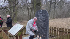 Pamięć o Armii Krajowej i ofiarach wojny