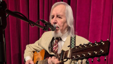 Senior Show - scena w Wojewódzkim Domu Kultury należała do seniorów