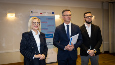 Z udziałem marszałek Renaty Janik podsumowano szkolenie z zakresu procesu deinstytucjonalizacji