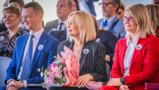 Nowoczesne przedszkole i żłobek otwarto w Oblęgorku