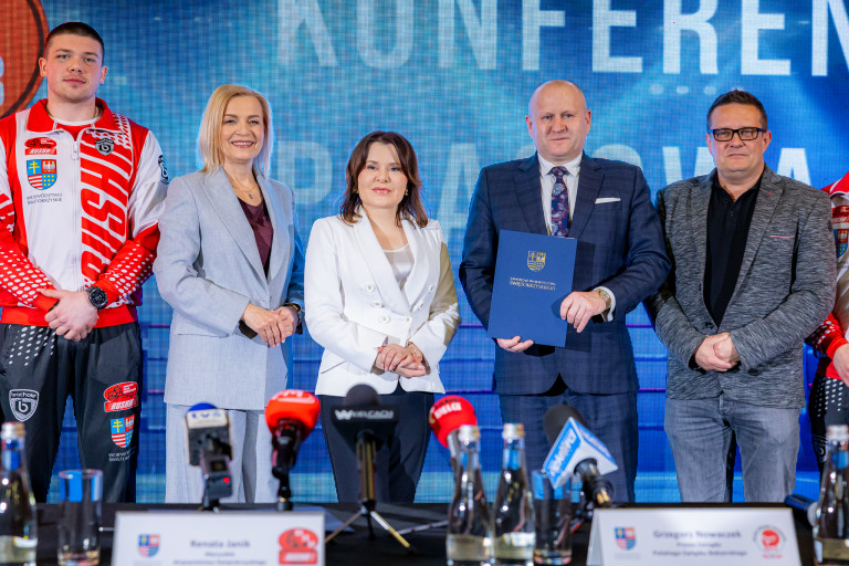 Wojskowy Klub Bokserski RUSHH będzie promować Świętokrzyskie