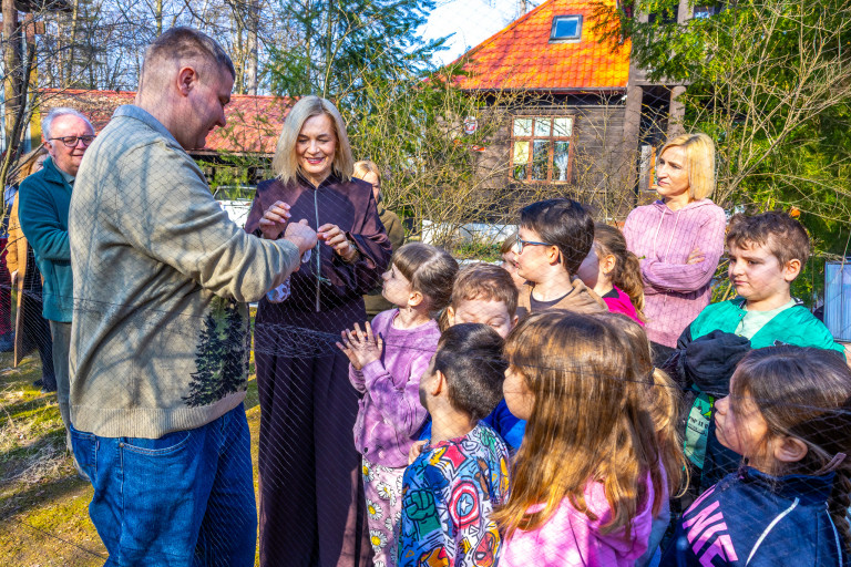 Lekcja przyrody na żywo! Akcja "Karmnik", czyli liczenie i obrączkowanie ptaków