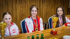 Utalentowane zawodniczki z Sandomierza z wizytą w urzędzie