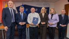 Ponad 35,5 mln zł z funduszy unijnych na świętokrzyskie zabytki, wodociągi i przedszkola!