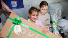 Marszałek Renata Janik z wizytą w rodzinnym domu dziecka