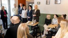 Współpraca dla przyszłości – studenci UJK zdobyli praktyczne doświadczenie w obszarze polityki społecznej