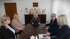 Blisko 1,3 mln zł z funduszy unijnych na wsparcie rodzin w gminie Nowa Słupia. W Rudkach powstanie nowoczesna świetlica dla dzieci!