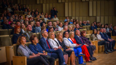 655959951 1567691038694454 2345404064125737104 N