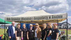 Na boisku przy Szkole Podstawowej w Gnojnie odbyło się wydarzenie plenerowe „Dzień Rodziny”