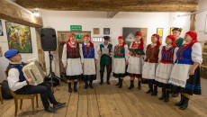 Nowa wystawa poplenerowa została otwarta w Parku Etnograficznym Muzeum Wsi Kieleckiej