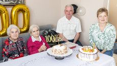 Wyjątkowy jubileusz w gminie Piekoszów. Marszałek Renata Janik z gratulacjami u 100-latki