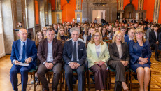 Wręczono stypendia dla wybitnych uczniów ze świętokrzyskich szkół