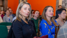 Wręczono stypendia dla wybitnych uczniów ze świętokrzyskich szkół