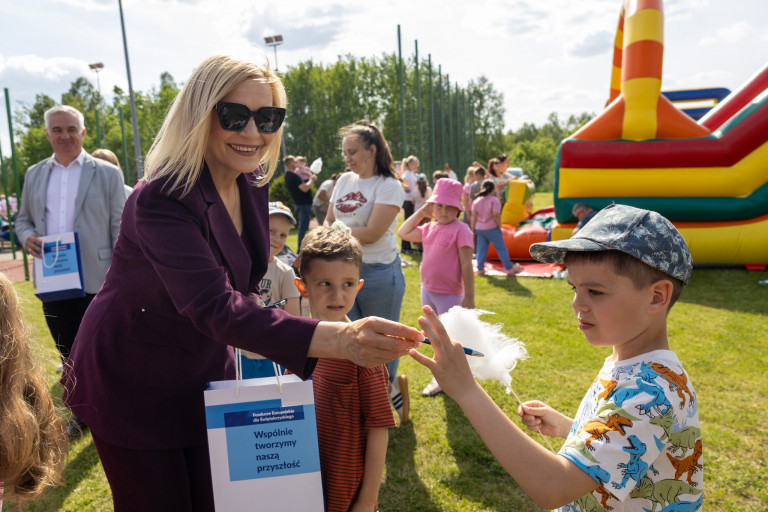 „Funduszowy Maj – Piknik Rodzinny” w Mniowie
