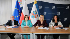 Podpisano umowy na realizację Porejestrowego Doświadczalnictwa Odmianowego