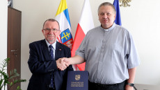 Kolejne dotacje na ratowanie świętokrzyskich zabytków przekazane