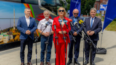 Turyści wygodnie i szybko dotrą na Święty Krzyż. Ruszają turystyczne, wakacyjne połączenia autobusowe