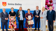 Uroczystość wręczenia Medali za Długoletnie Pożycie Małżeńskie z udziałem marszałek województwa świętokrzyskiego Renaty Janik