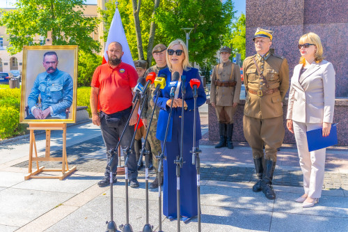 Marsz szlakiem I Kompanii Kadrowej. Rusza kampania społeczna "Województwo świętokrzyskie - województwem Legionów"