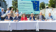 Blisko 37 mln zł na rewitalizację, rozwój transportu zbiorowego i budowę sieci wodno-ściekowych w powiecie opatowskim