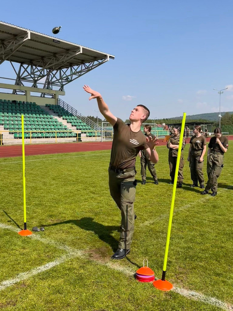 Konkurencja Rzut Granatem