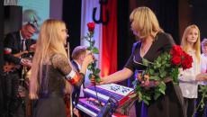 Pełen wzruszeń Koncert Patriotyczny „Piosenki z Barykady” w 82. rocznicę Powstania Warszawskiego